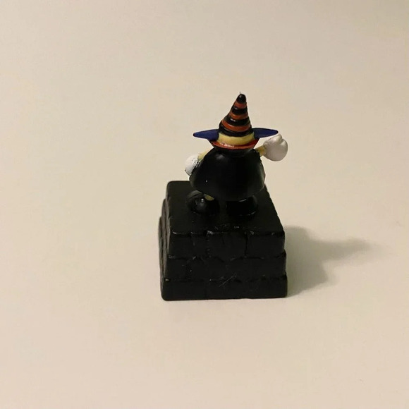 1996 Yugioh Dungeon Dice Monsters Monster Lord ST 00 Mini Figure 1.5 Inch Tall - Picture 7 of 9